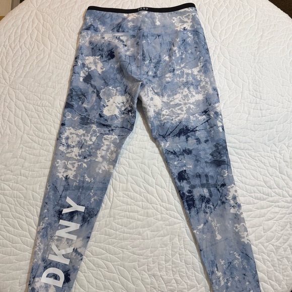 DKNY Womens Cosmos Blue Tie Dye Print 7/8 Length Leggings medium - Picture 6 of 10